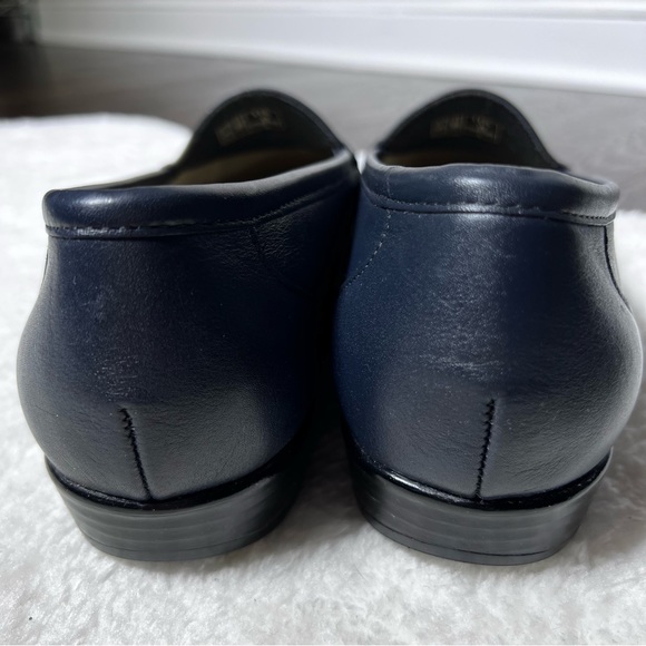 SAS Simplify Slip-On Loafer in Navy Size 11.5 Wide - Picture 10 of 14